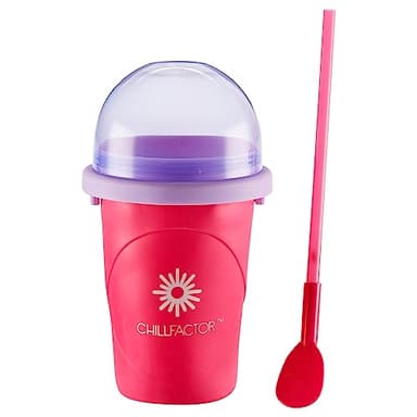 BANDAI CHILLFACTOR CO07953 - Jouet de Cuisine - Machine à granité avec gobelet réutilisable et Paille Incluse - Jouet Familial - Parfait pour Les Cadeaux.