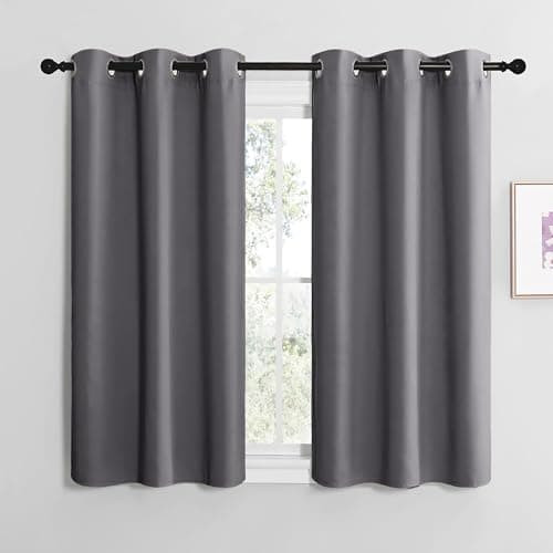 NICETOWN Rideaux et Draperies Occultant Thermique Court Petit Panneaux à Oeillets Decoration Chambre Maison Cuisine Interieurs, L107xH120cm, Gris Foncé, 2 Pièces