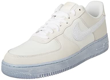 NIKE Homme Air Force 1 '07 LV8 EMB Sneaker, Summit White/White-Blue Whisper, 41 EU