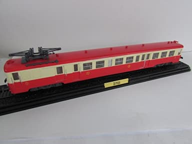 Atlas Train SNCF Automotrice Z-7100 de1960 Ho 1/87 (Réf 001)