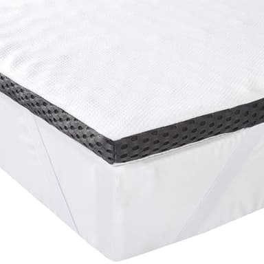 Amazon Basics Surmatelas de Mousse à Mémoire de Forme avec Sangles, 140 x 190 x4 cm, Blanc