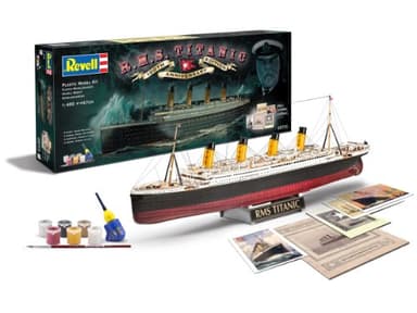 Revell - 05715 - Maquette - Coffret Cadeau 100 Ans de Titanic - Special Edition, 67 cm
