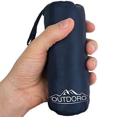 Outdoro Drap de Sac de Couchage de Voyage, Ultra léger – Seulement 230 g, en Microfibre, avec taie d’Oreiller intégré – Coutil